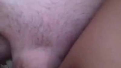 Couple amateur baisant dans la cuisine avec creampie