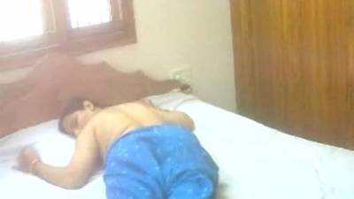 #naziapathan indian arab housewife undressing herself and masturbating - part 2/2