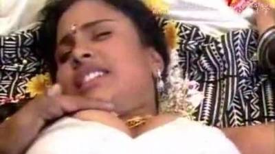 Telugu house wife first night hot bed room scene - cinekingdom.com